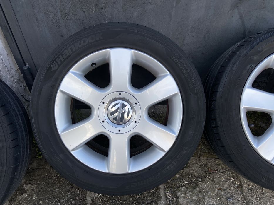 4бр. Алуминиеви джанти с гуми 205/55 R16цола от VW   5x112 Голф Golf
