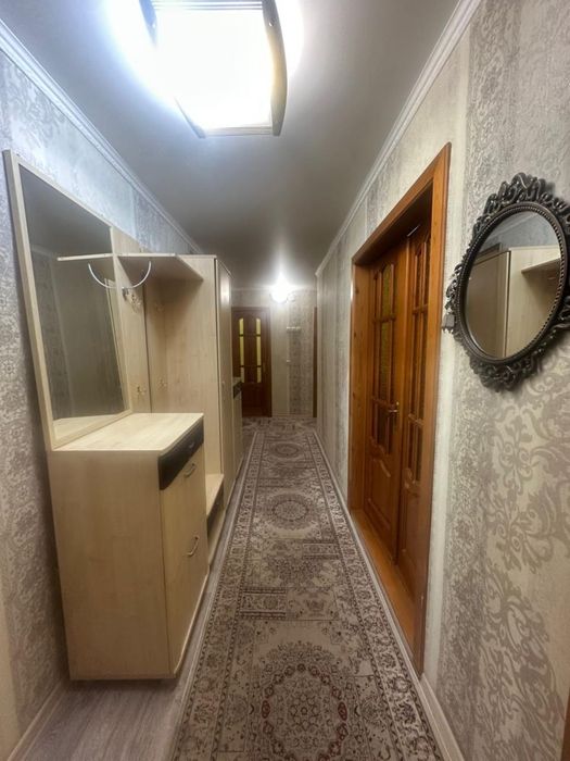Продам прихожую б/у