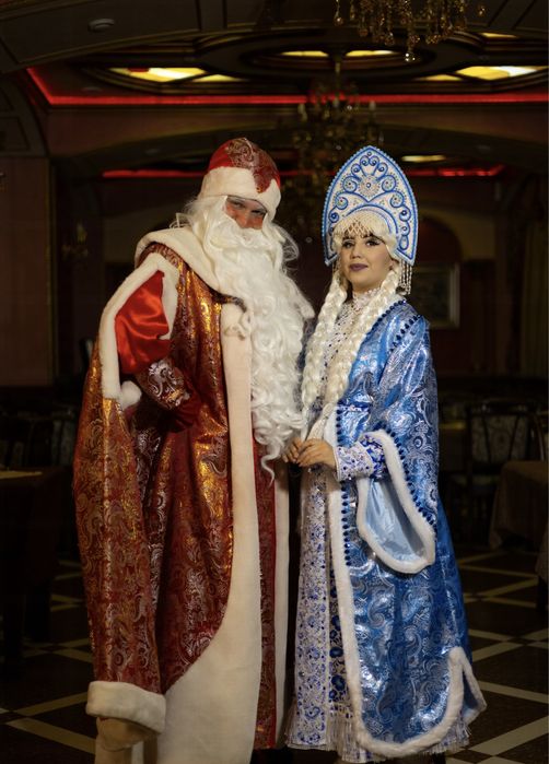 Дед Мороз и Снегурочка