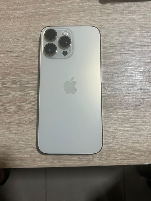 Carcasa originala impecabila iphone 14 pro max