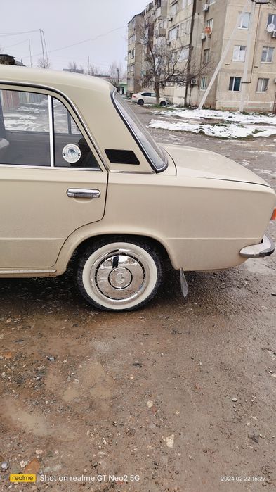 Ретро автомобиль