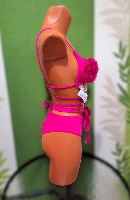 Costum de baie 2 piese Tezenis-Roz fucsia mărimea L chilot 80 sutien
