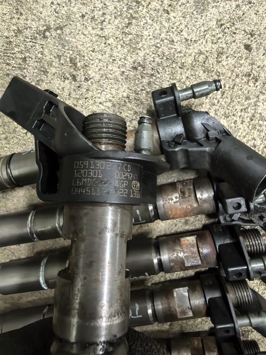 Дюза/дюзи/Помпа/ГНП/рейл за VW, Audi, Porsche 3.0tdi 245кс