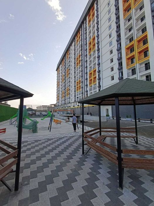 Срочно продаётся 1 комнатная квартира в новом ЖК рядом метро Олмос