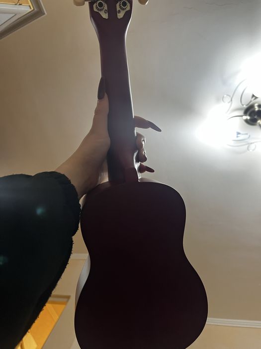 Укулеле новая 8 к