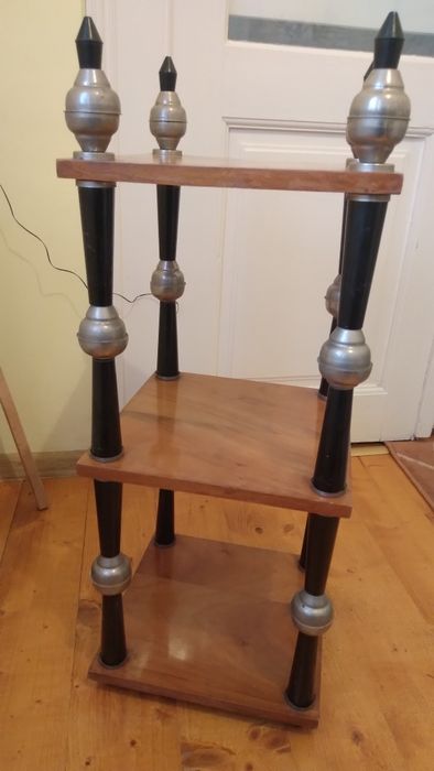 Masă,  scaune și Măsuțe lemn