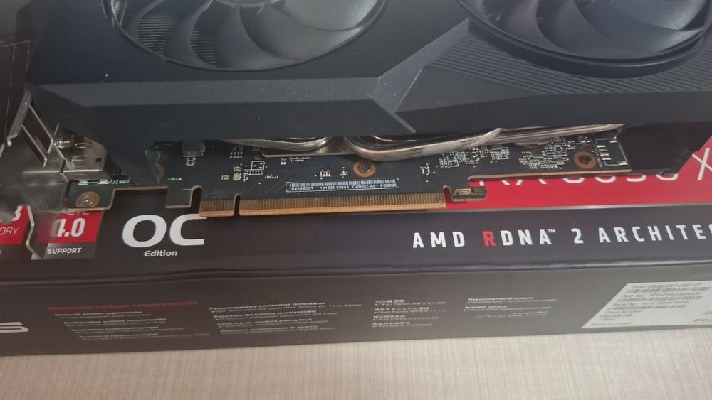 ASUS AMD Radeon  RX 6650XT 8gb