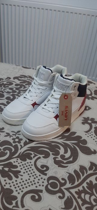 Adidasi Levi's Unisex