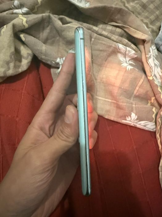 Продам Samsung s20fe 128gb