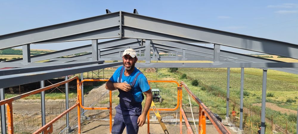 Hala metalica structura industriala