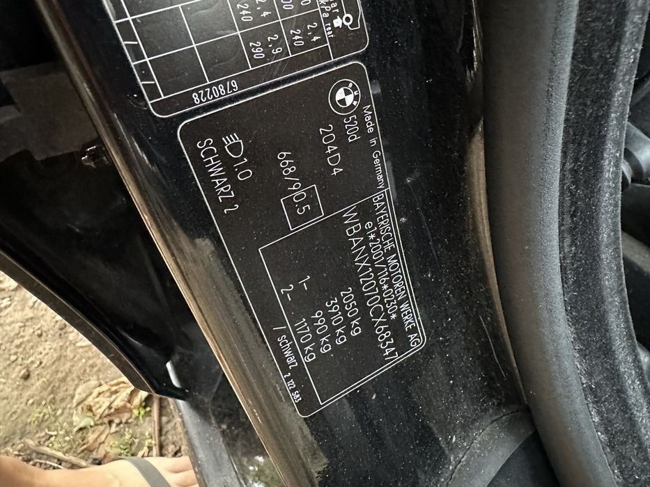 Dezmembrez Bmw 520d LCI 163cp