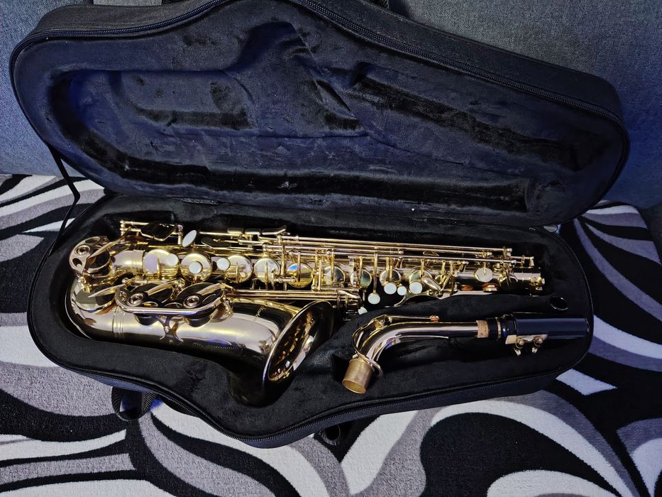 Saxofon Startone Alto