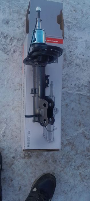 Автомобильные стойки