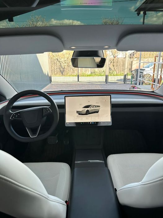 Tesla Model 3 Dual Motor AWD