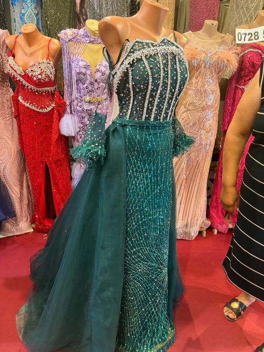 Rochie nașa deosebita/700lei