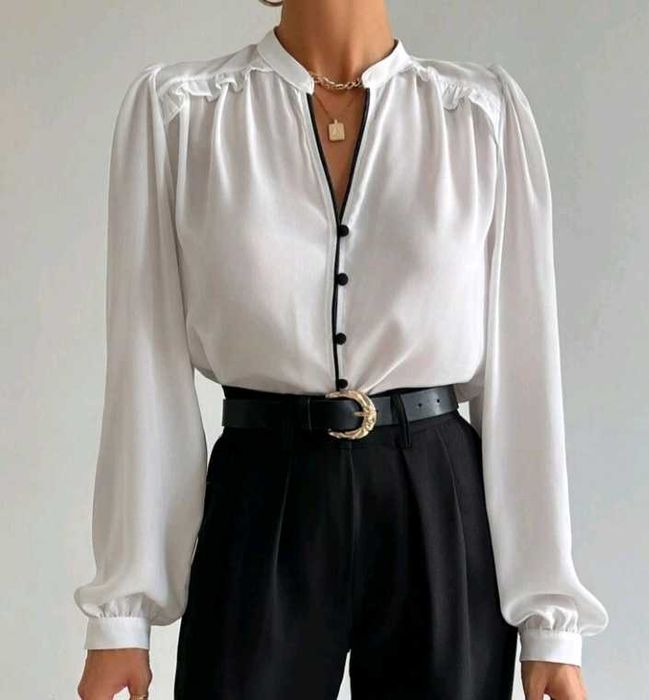 Bluze noi, nepurtate, S.