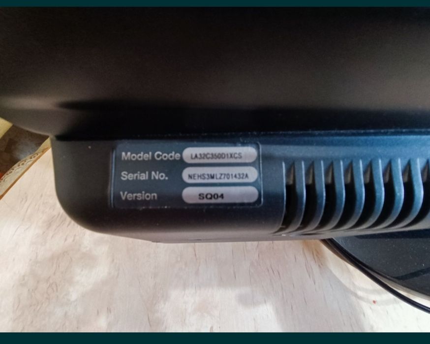 Tелевизор самсунг 32 +смарт