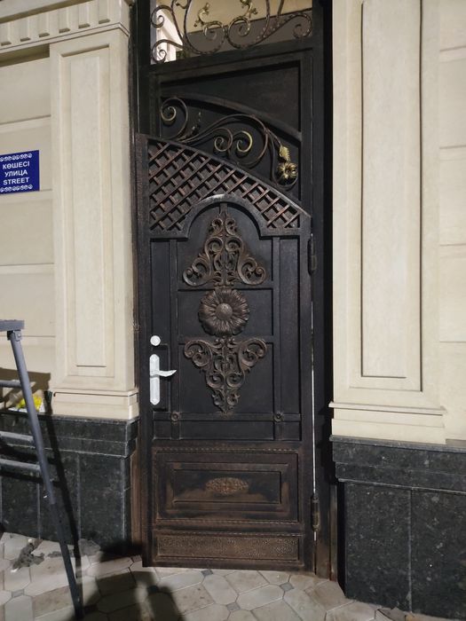 Реставрация ворот