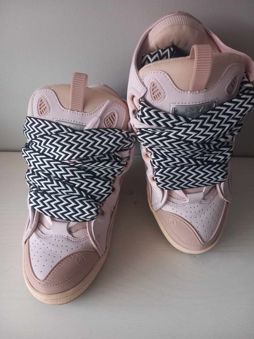 Lanvin curb sneakers бели, черни и розови