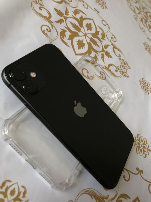 Iphone 11  идеальная оригинал