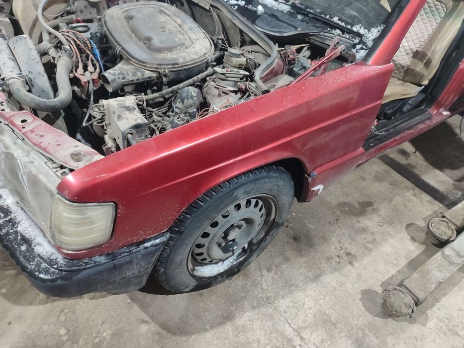 Мерседес 190 по запчастям продаётся