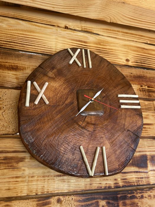 Ceas rustic din lemn masiv