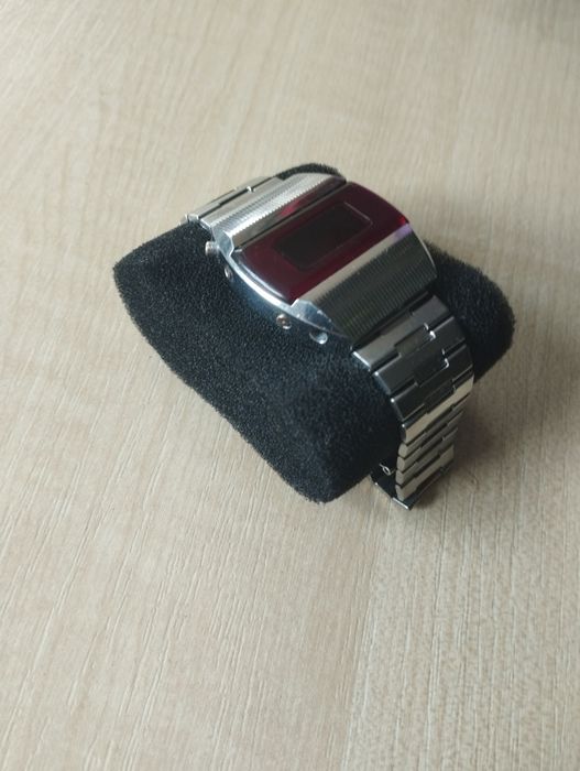Часы электроника 1 Корпус