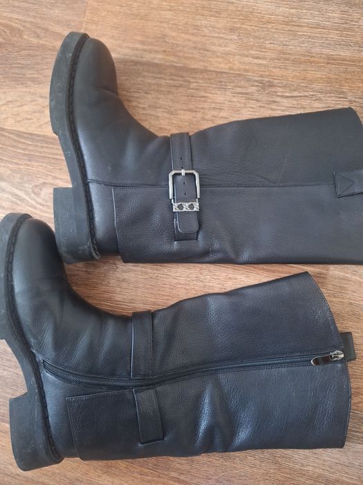 Зимние сапоги  очень теплые