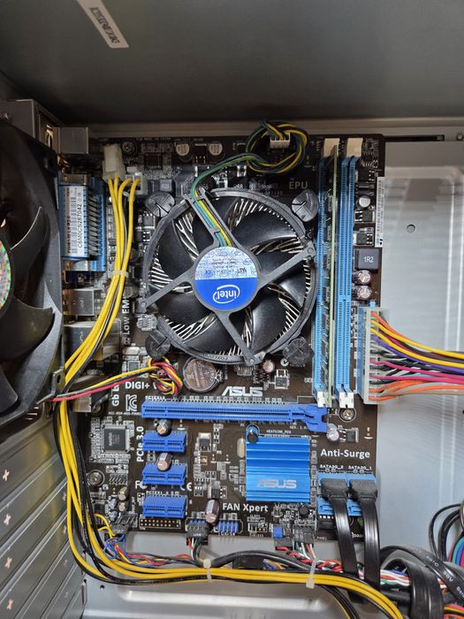 Настолен компютър