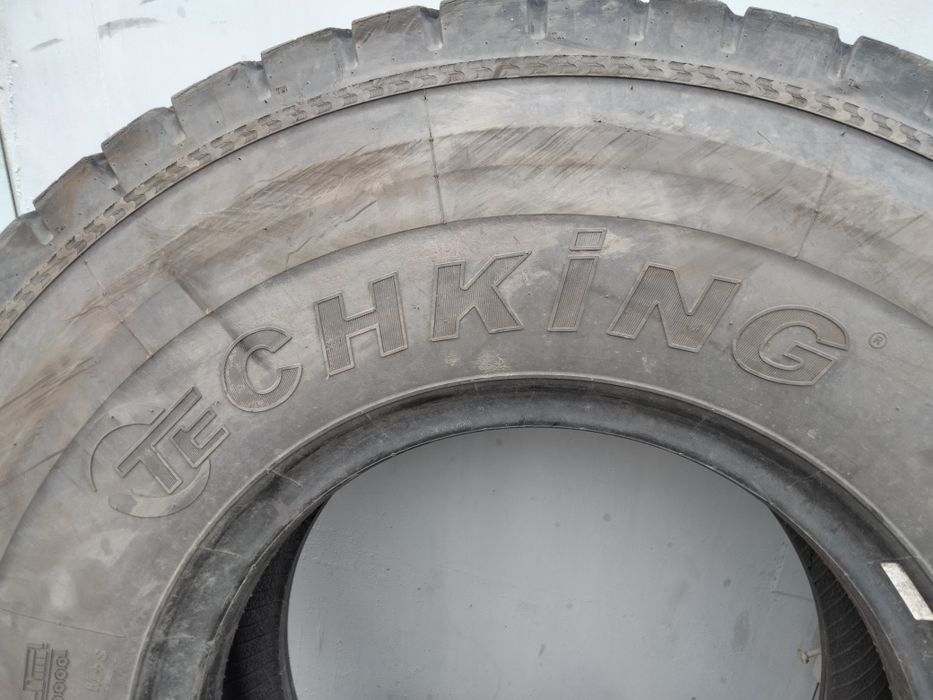 Шина на автокран 385/95R25