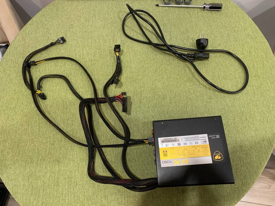 Блок питания Cougar gx 1050