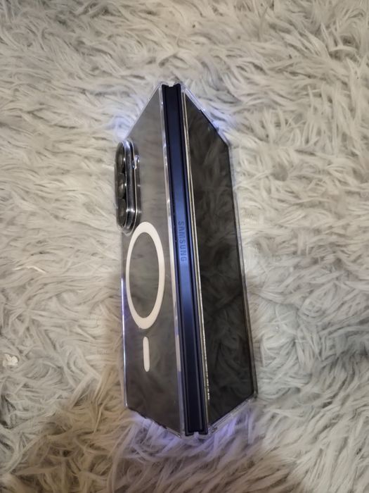 Продам-обмен Galaxy Fold 7