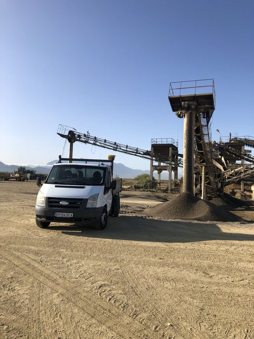 Transport basculabil: Nisip/ refuz/ de ciur/ piatra sparta/ moloz/ materiale constructii