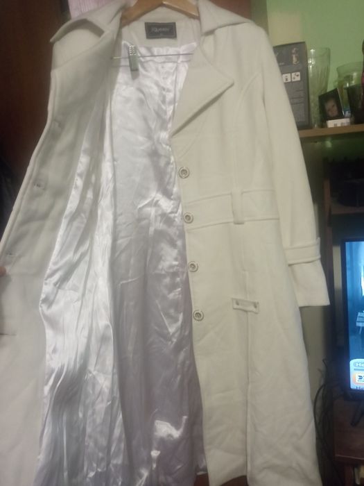 Продам пальто женское