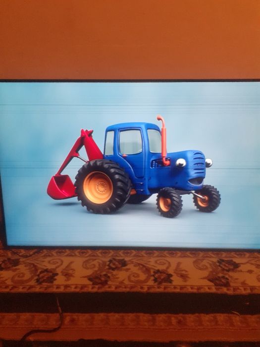 самсунг смарт тиви есть полоски