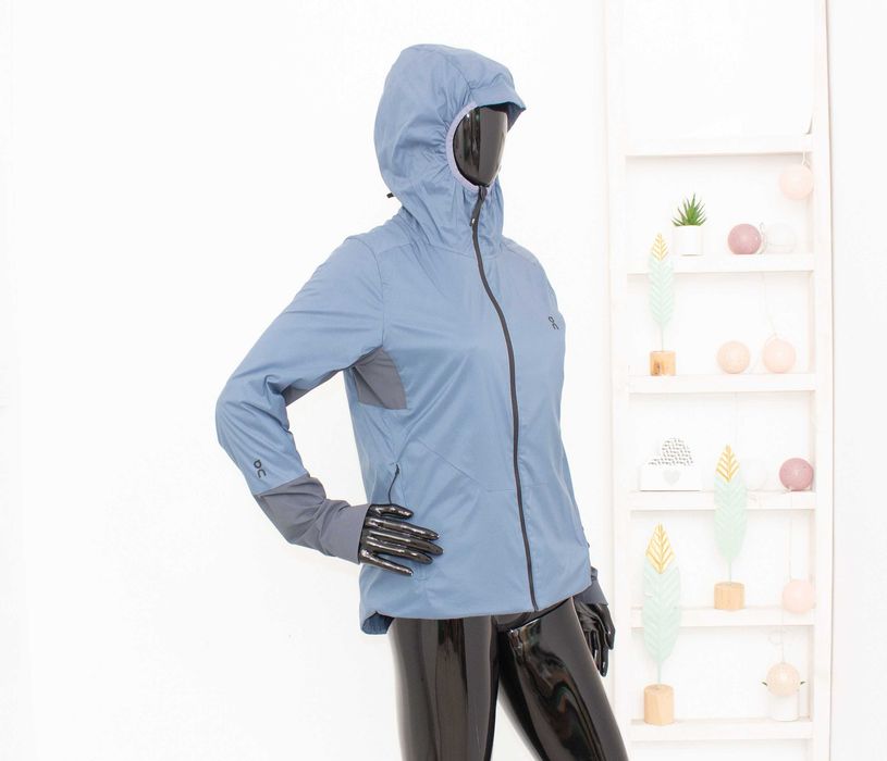 ON Running Insulator Jacket дамско яке с качулка есенно S