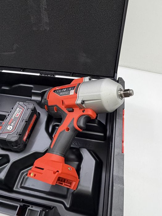 Cheie de impact de mare cuplu Milwaukee M18 BLHIWF12-502X - Nouă