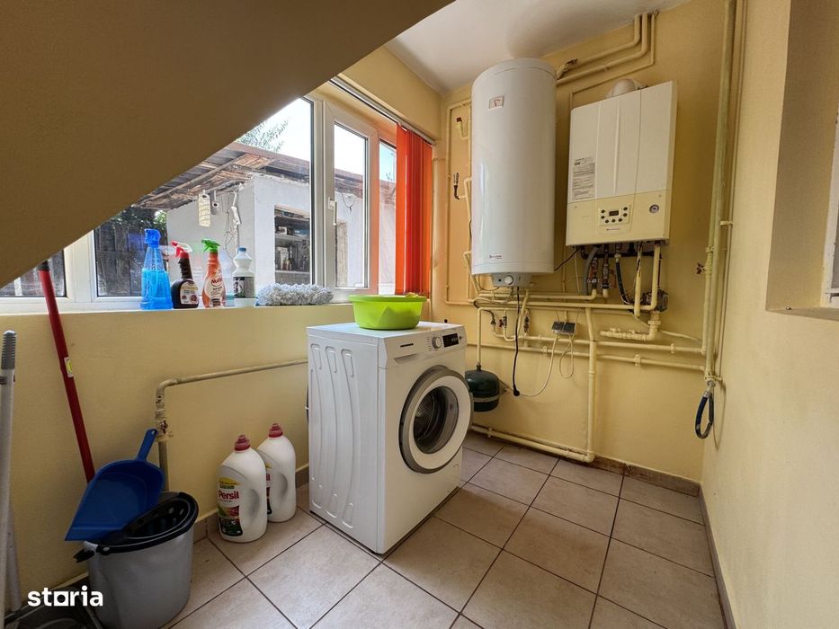 Casa individuala Chiajna, langa padure, 5 camere, utilitati in curte