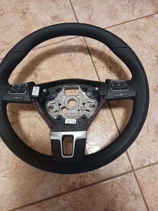 Vand volan wolkwagen nou