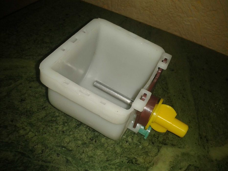 Поилки для кроликов