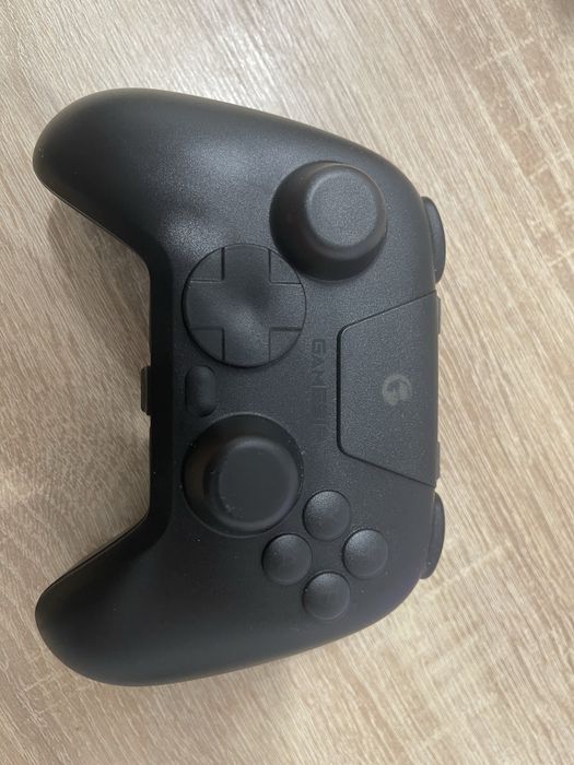 Геймърски контролер GameSir Nova Lite (Безжичен / Hall Effect) + Кейс за съхранение