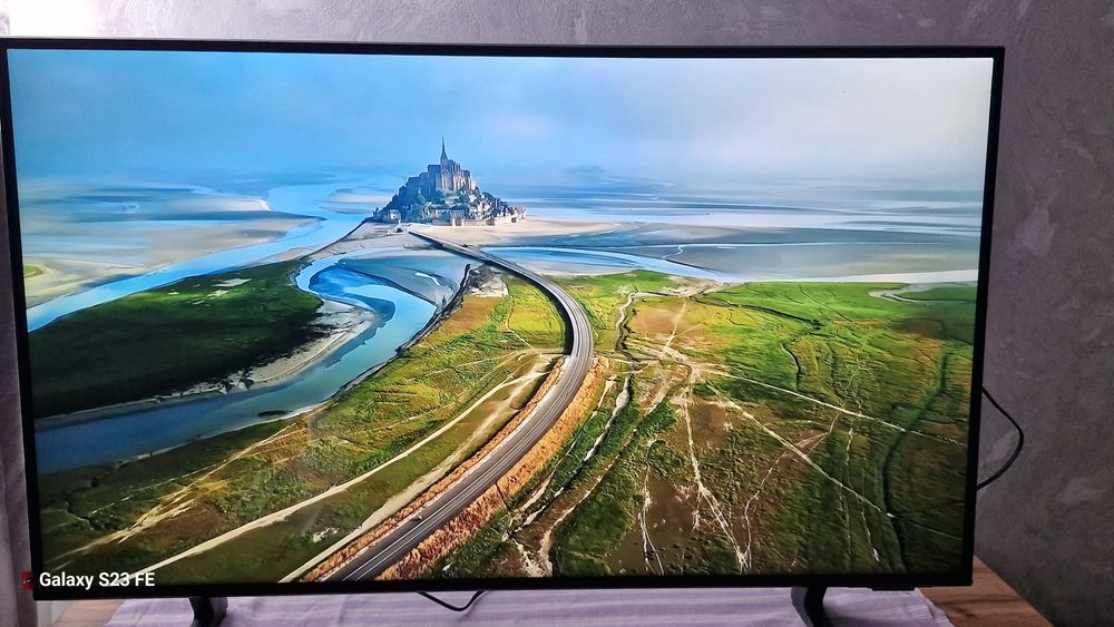 Led Телевизор Самсунг марки UE43DU85004