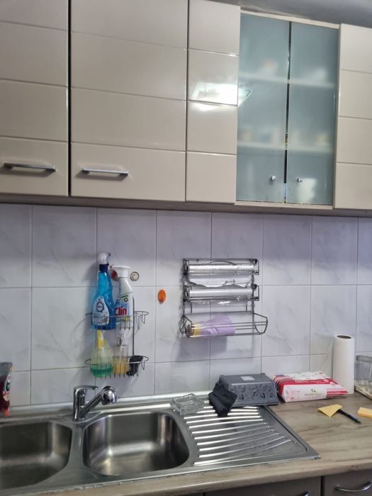 Vand apartament cu 3 camere in Cugir