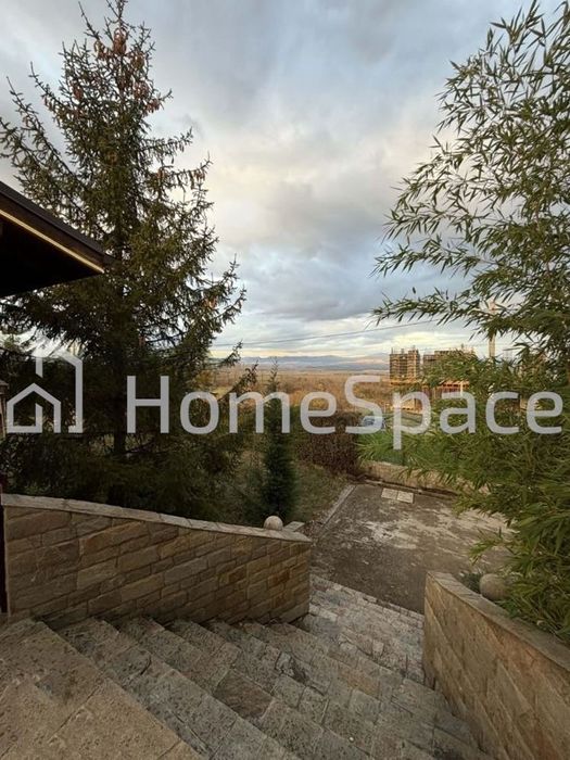 Продава се Къща в с. Лозен, Област София-град - 302 кв.м за 1157 €/кв.м - Снимка #10