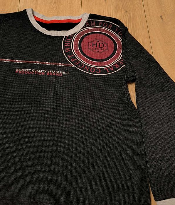 Стилен суитшърт за момче Размер: 146–152