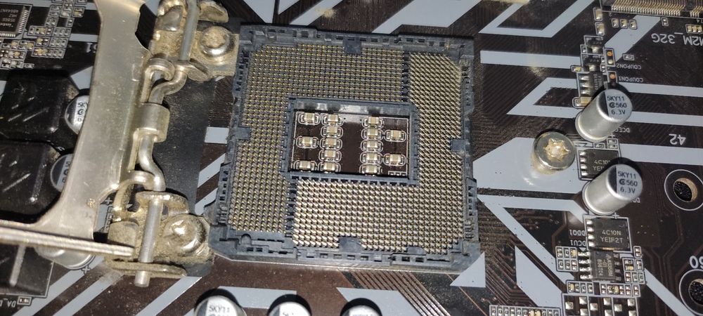 Мат плата gigabyte b360m d2v