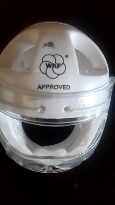 Спорт каскасы ,новый,тек бир марте соревнованияга кийген