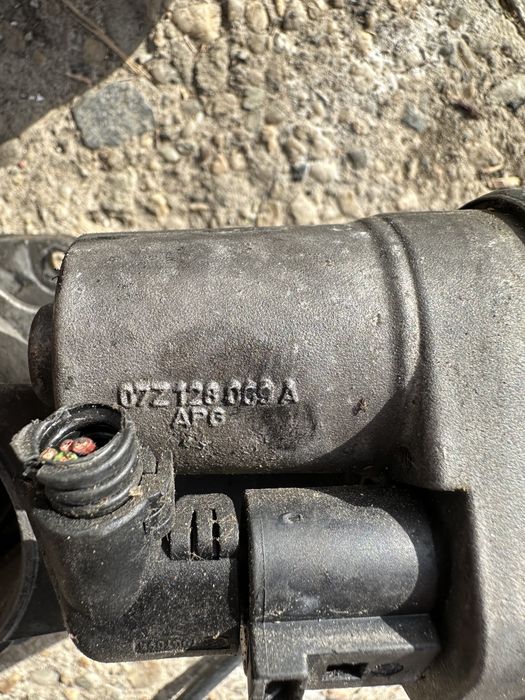 Clapeta acceleratie Volkswagen Touareg 7LA, 7L6, 7L7 07Z128069a