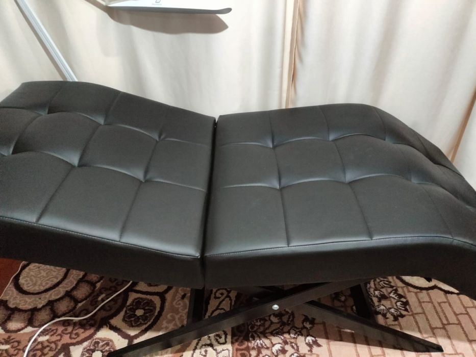 Удобная кушетка для наращивания