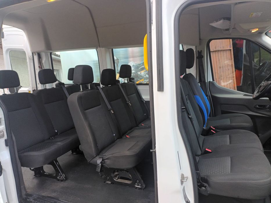Ford Turneo Transit Bus 8+1 ,131cp,cu 2,7t tractare.